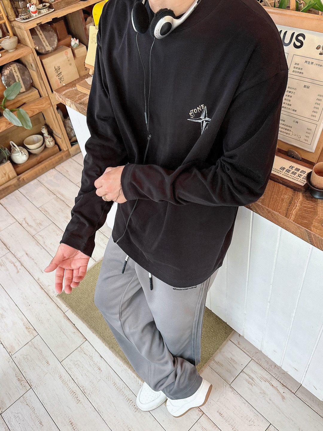 2025秋冬季新款石头岛手绘长袖S-XL