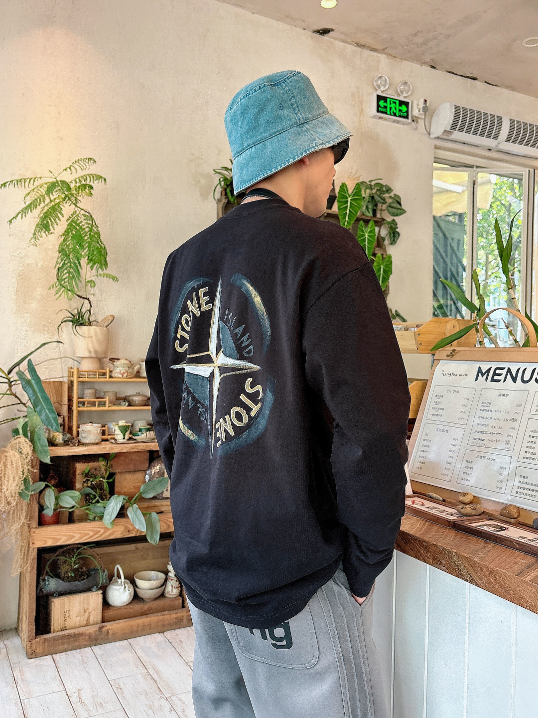 2025秋冬季新款石头岛手绘长袖S-XL