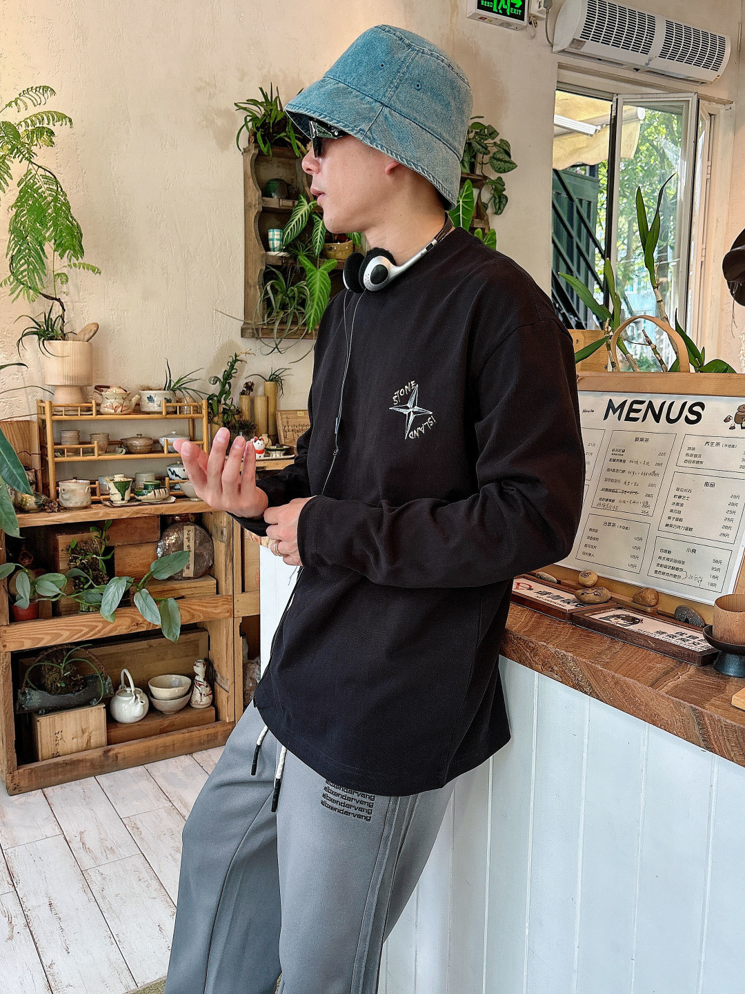 2025秋冬季新款石头岛手绘长袖S-XL