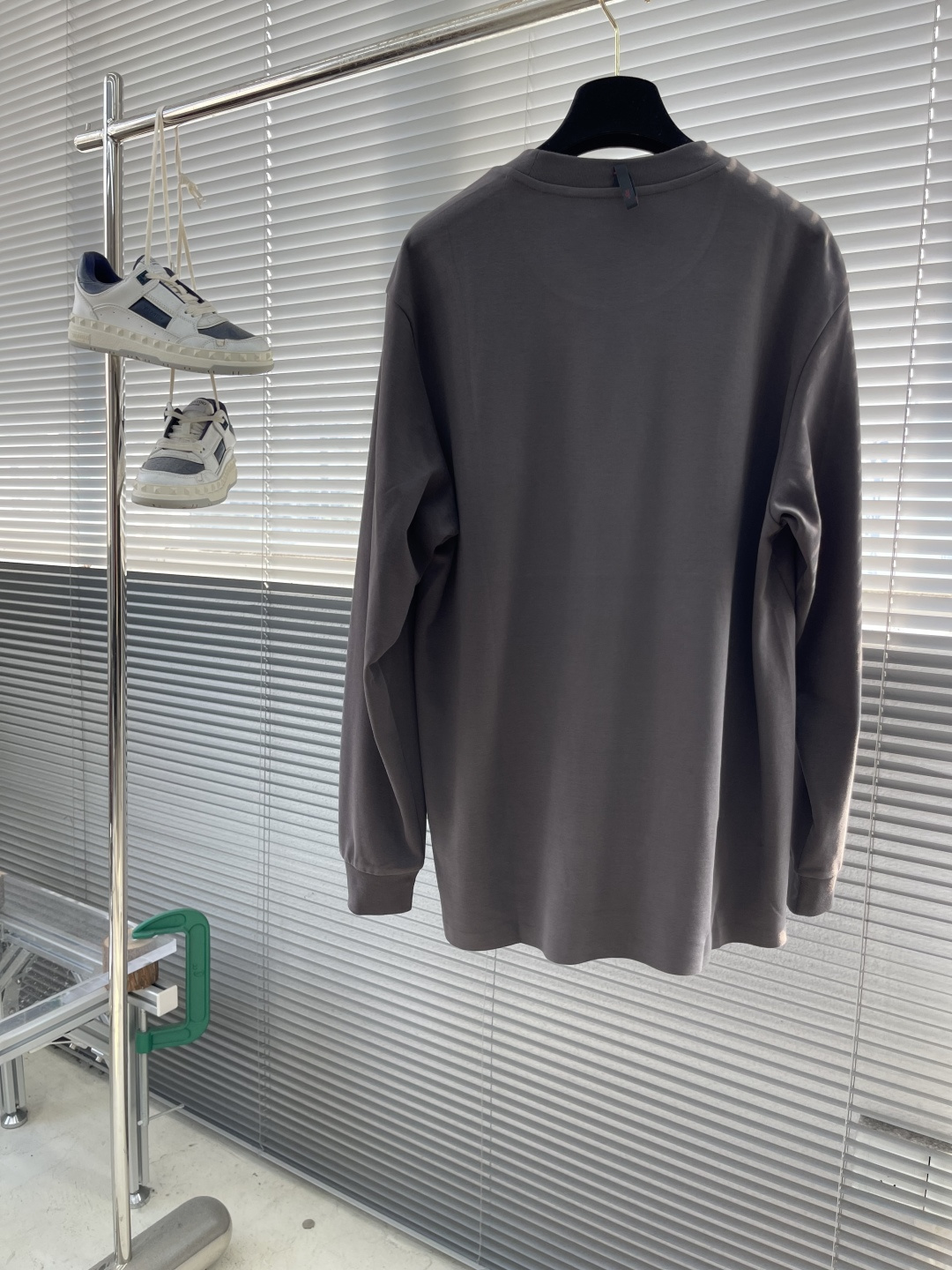 mon 2025秋冬系列打底长袖T恤码数：M-5XL 微阔长袖T潮流罗马磨毛。面料表面刷毛做磨毛工艺与特