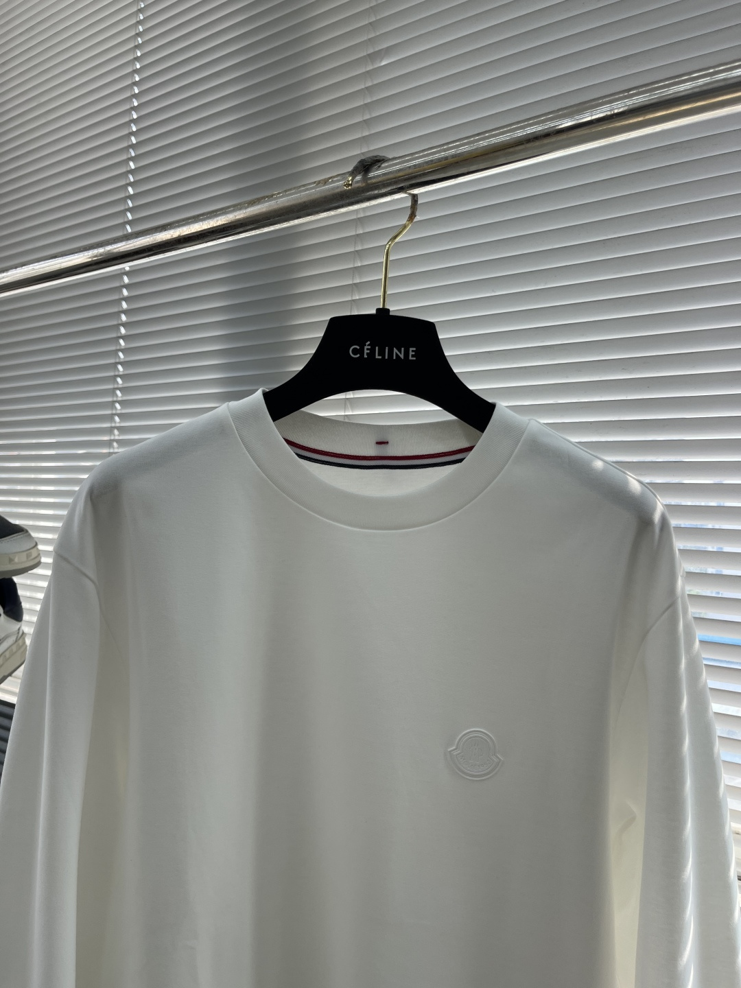 mon 2025秋冬系列打底长袖T恤码数：M-5XL 微阔长袖T潮流罗马磨毛。面料表面刷毛做磨毛工艺与特