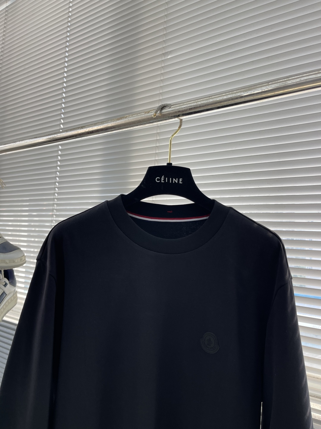 mon 2025秋冬系列打底长袖T恤码数：M-5XL 微阔长袖T潮流罗马磨毛。面料表面刷毛做磨毛工艺与特