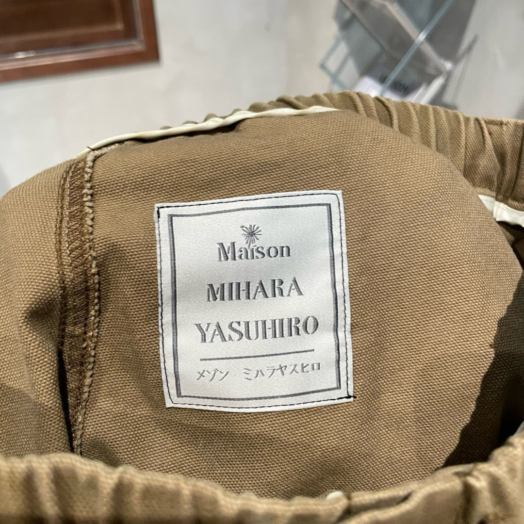 YMM🌟秋冬新款休闲裤🆕采用优质面料，具有质感，松紧腰带拼接设计，超级时尚洋气！码数：S-2XL 男女同