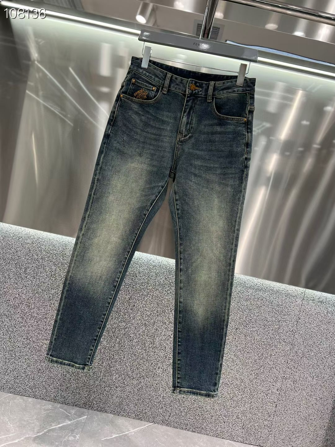 𝟐𝟎𝟐𝟓秋冬上新驴家高订欧货牛仔 现货供应 高端精梳棉面料 纳米洗洗码数: 𝟐𝟗-𝟑𝟖