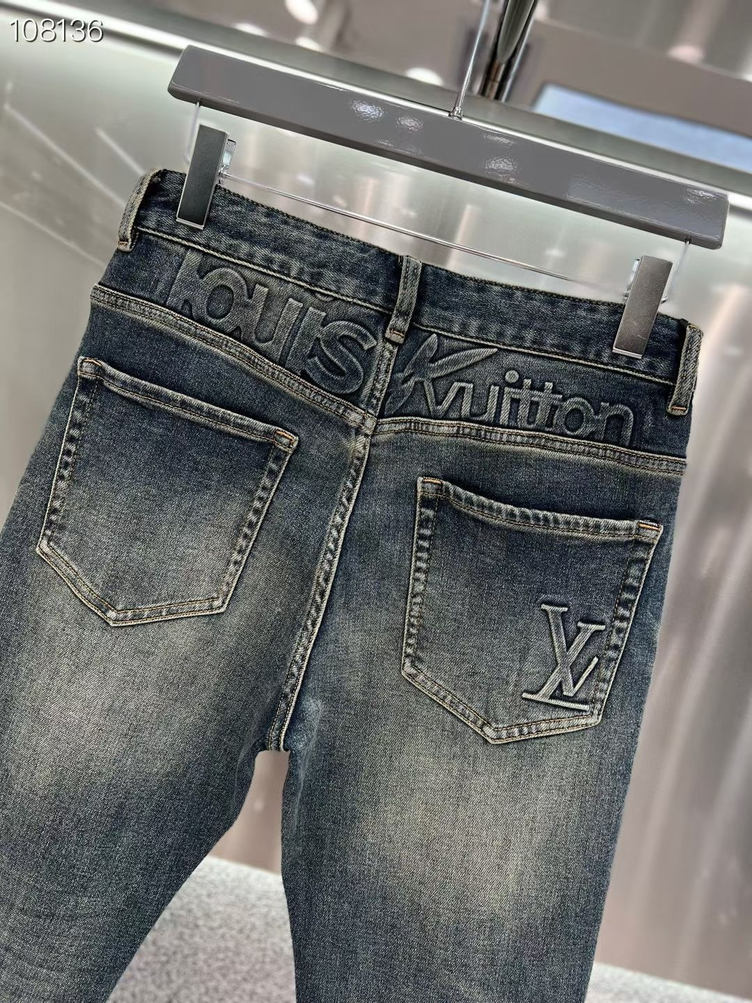 𝟐𝟎𝟐𝟓秋冬上新驴家高订欧货牛仔 现货供应 高端精梳棉面料 纳米洗洗码数: 𝟐𝟗-𝟑𝟖