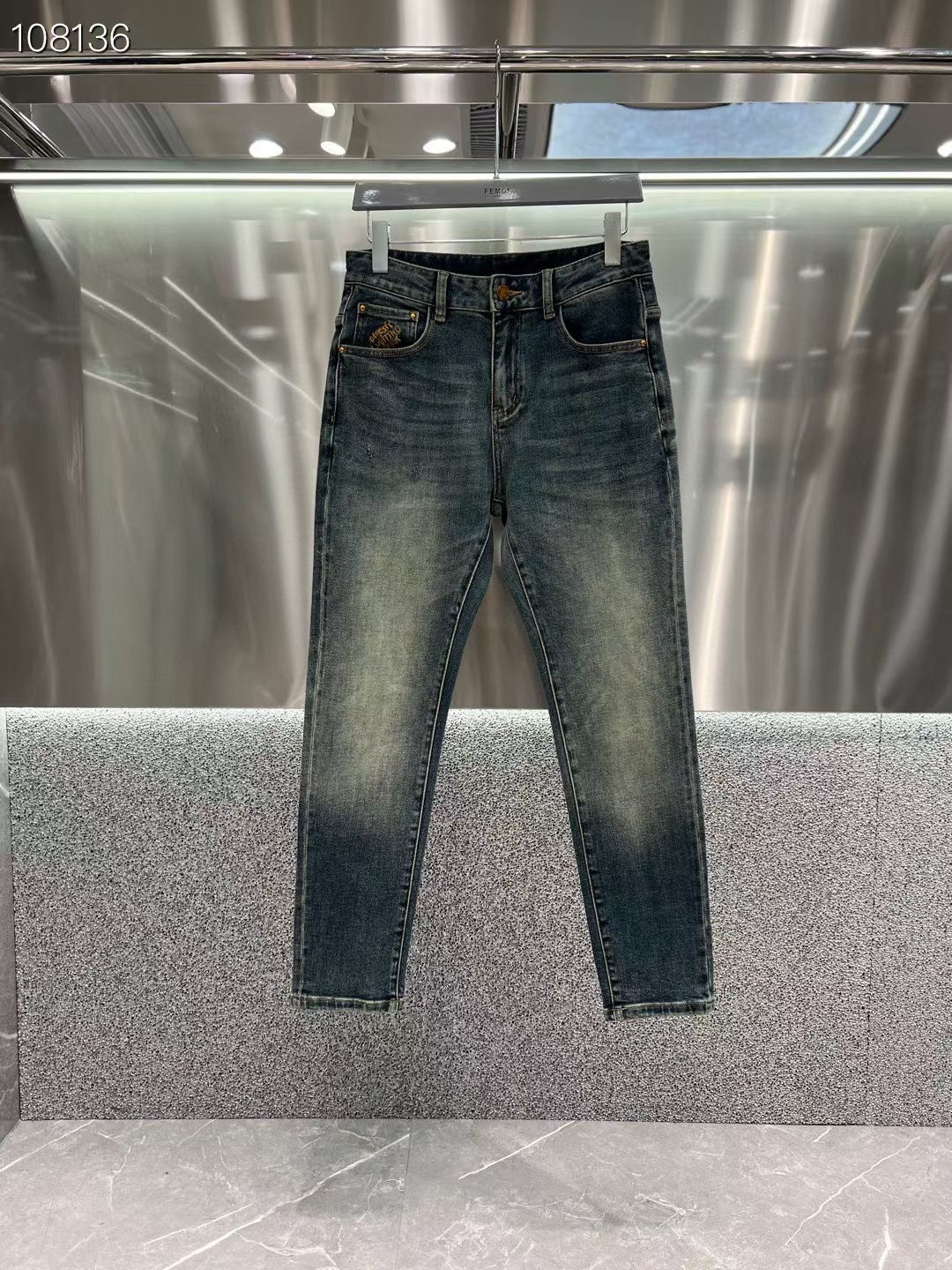 𝟐𝟎𝟐𝟓秋冬上新驴家高订欧货牛仔 现货供应 高端精梳棉面料 纳米洗洗码数: 𝟐𝟗-𝟑𝟖