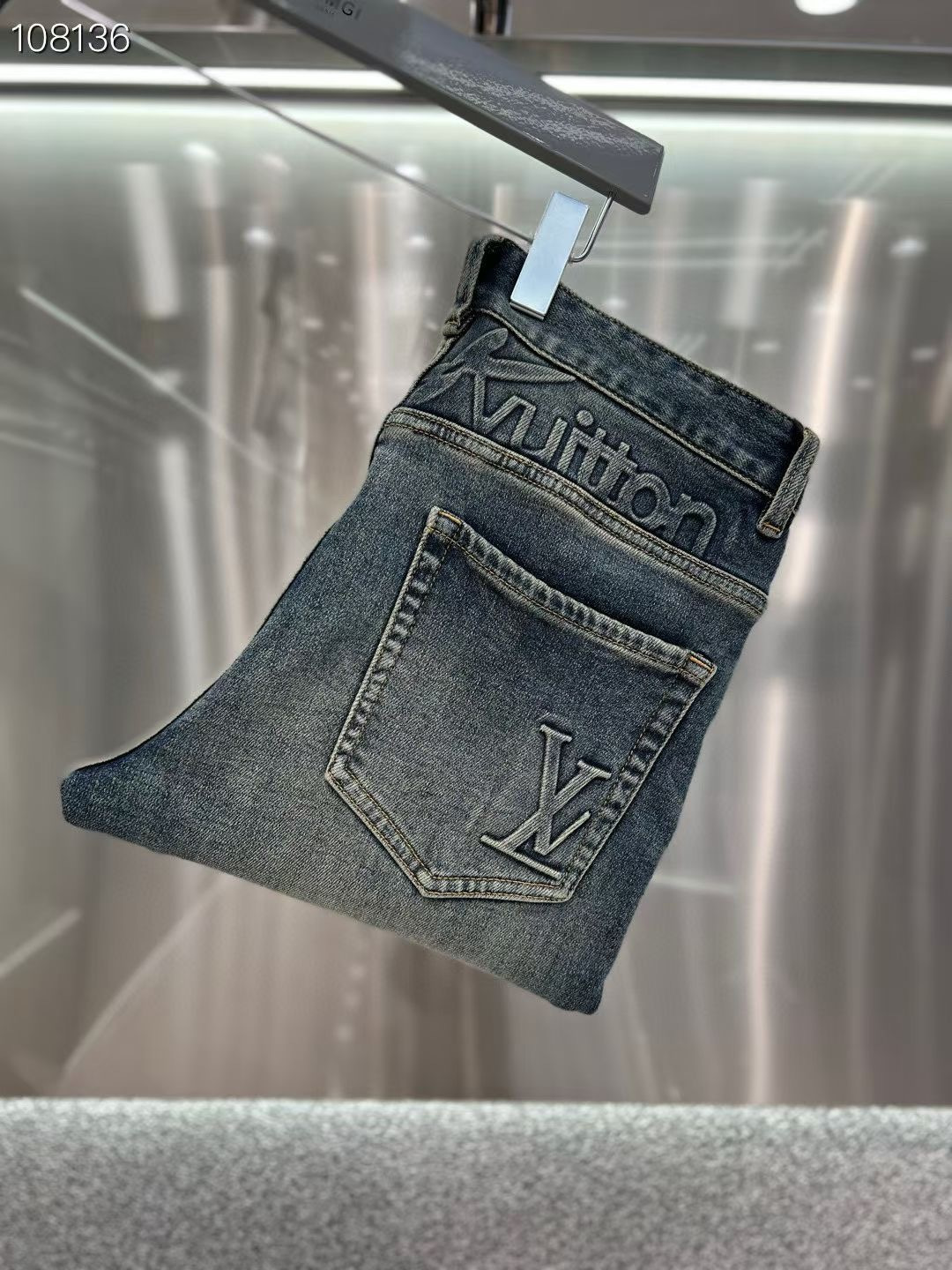 𝟐𝟎𝟐𝟓秋冬上新驴家高订欧货牛仔 现货供应 高端精梳棉面料 纳米洗洗码数: 𝟐𝟗-𝟑𝟖