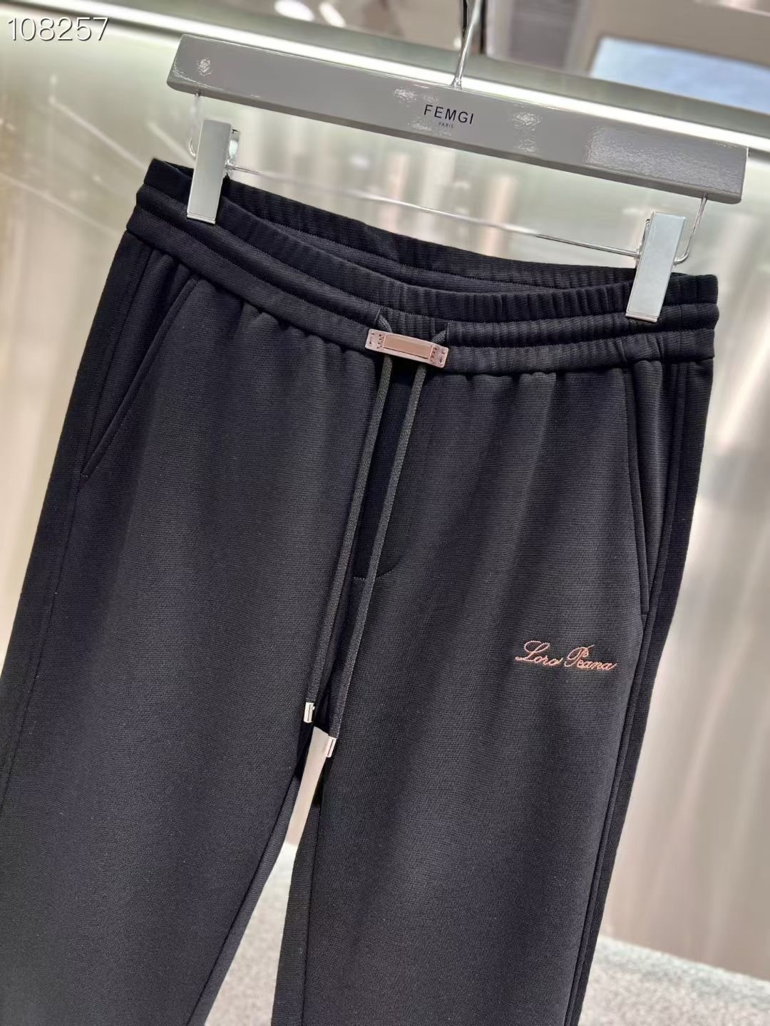 lP🆕 𝟏𝟗𝟖𝟎秋冬上新刺绣休闲裤 高端A级精梳棉面料 码数: 𝟐𝟗-𝟑𝟖