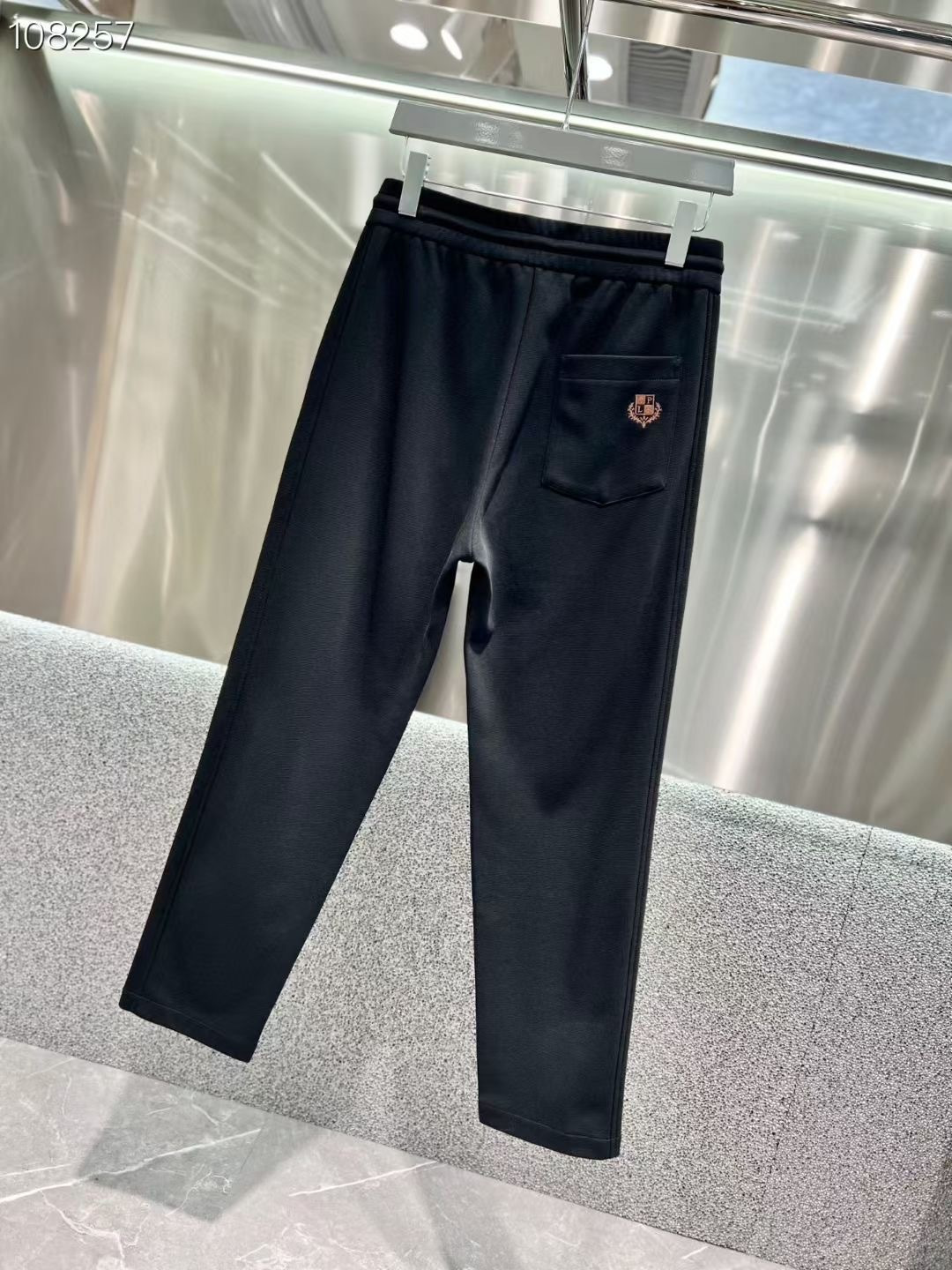 lP🆕 𝟏𝟗𝟖𝟎秋冬上新刺绣休闲裤 高端A级精梳棉面料 码数: 𝟐𝟗-𝟑𝟖