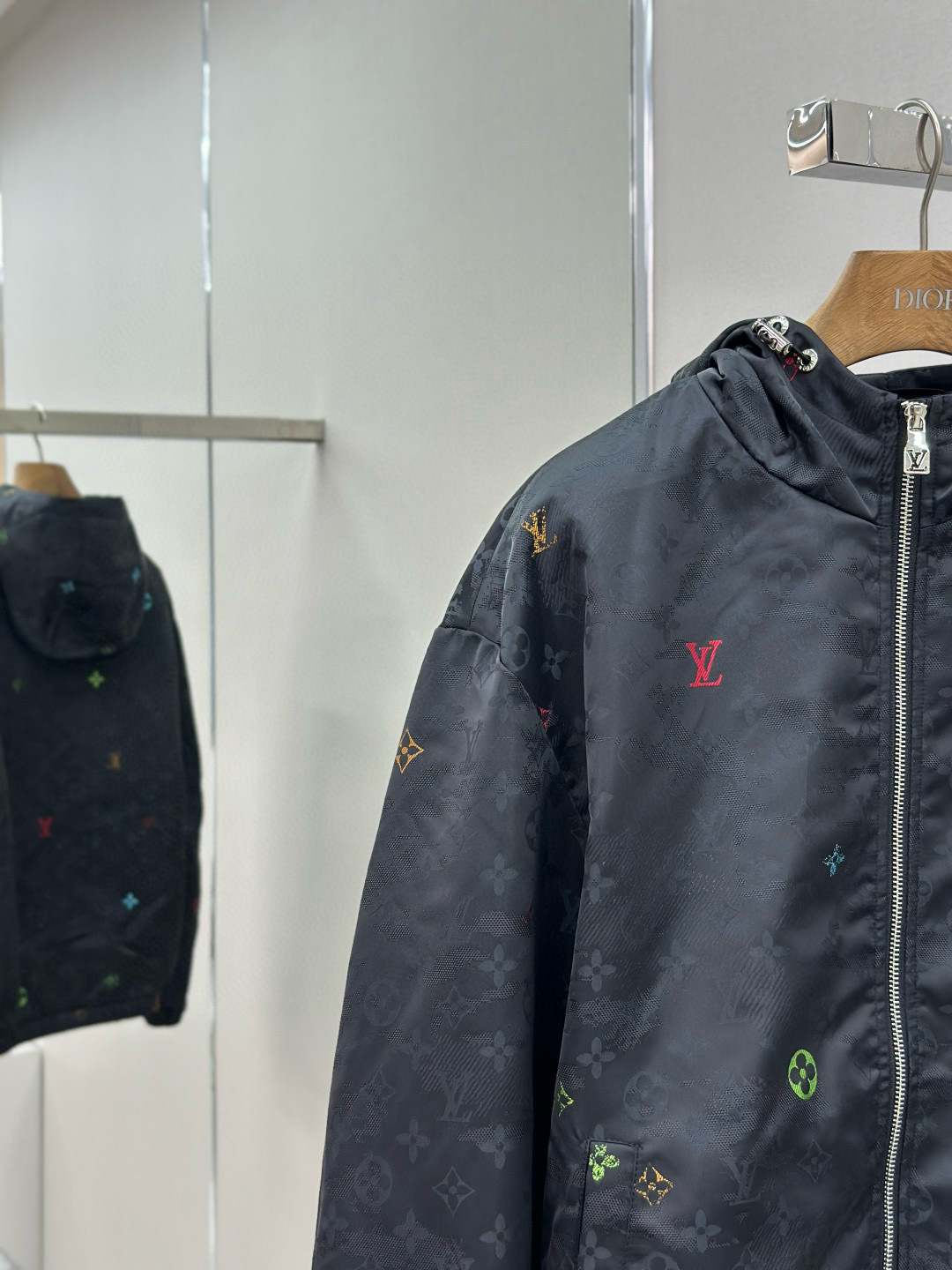 LV 官网同款，三标齐全！2025秋冬新款男士夹克外套，时尚休闲高端版本！专柜定制面料 透气舒适度高，细
