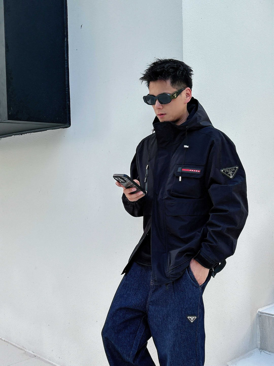 普拉达 官网同款，三标齐全，提前发售 2025ss开秋新款男士夹克外套，原单三标齐全高端版本 专柜定制面