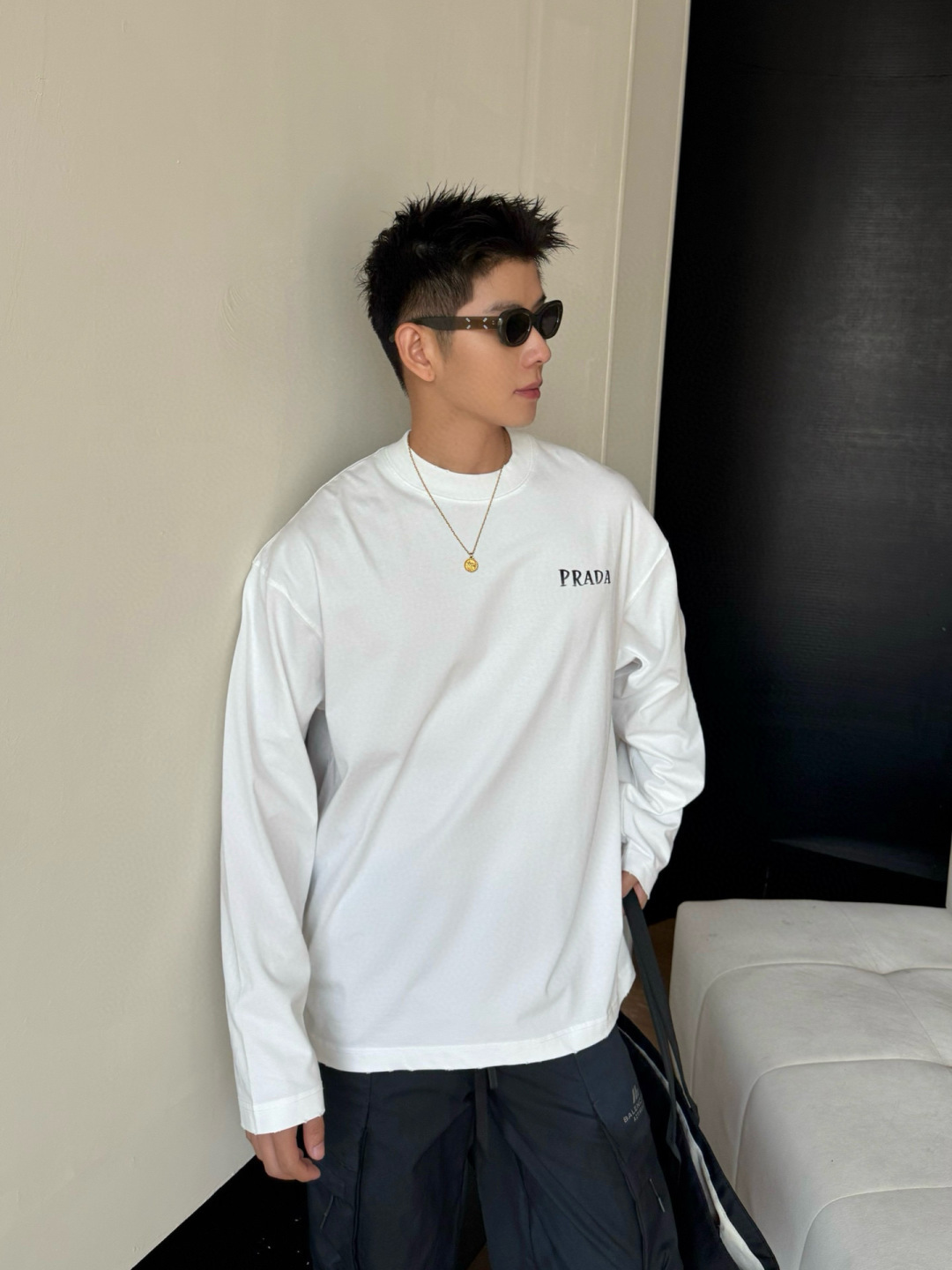 新款秋冬长袖🆕颜色：黑，白，绿码数：S-XL款号：7011