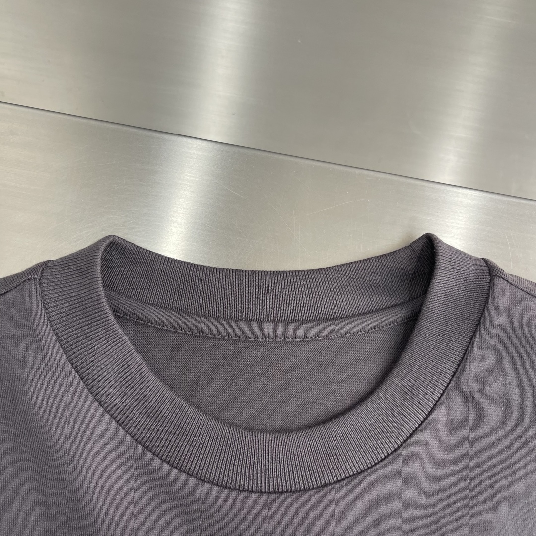 Stone Island 2025fw长T卫衣系列尺码: M-5XL 微闹版型工艺：重磅强捻双纱，拥有粗