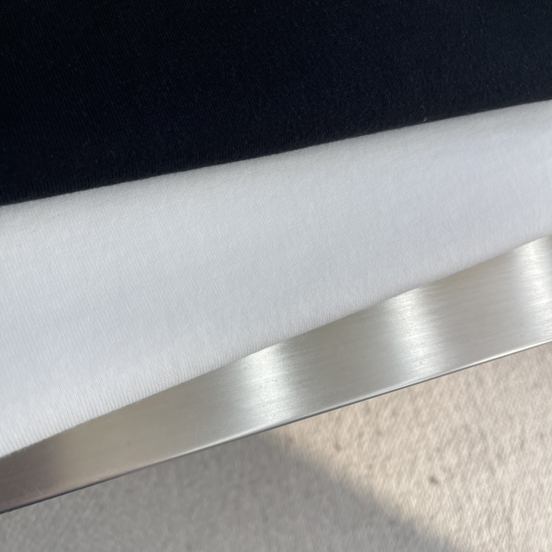 Stone Island 2025fw长T卫衣系列尺码: M-5XL 微闹版型工艺：重磅强捻双纱，拥有粗