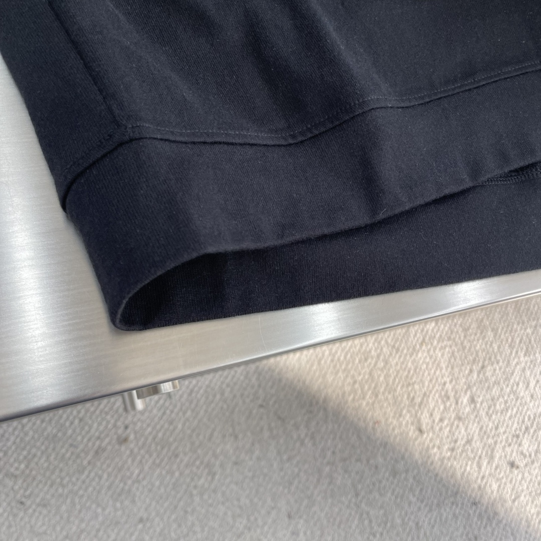 Stone Island 2025fw长T卫衣系列尺码: M-5XL 微闹版型工艺：重磅强捻双纱，拥有粗