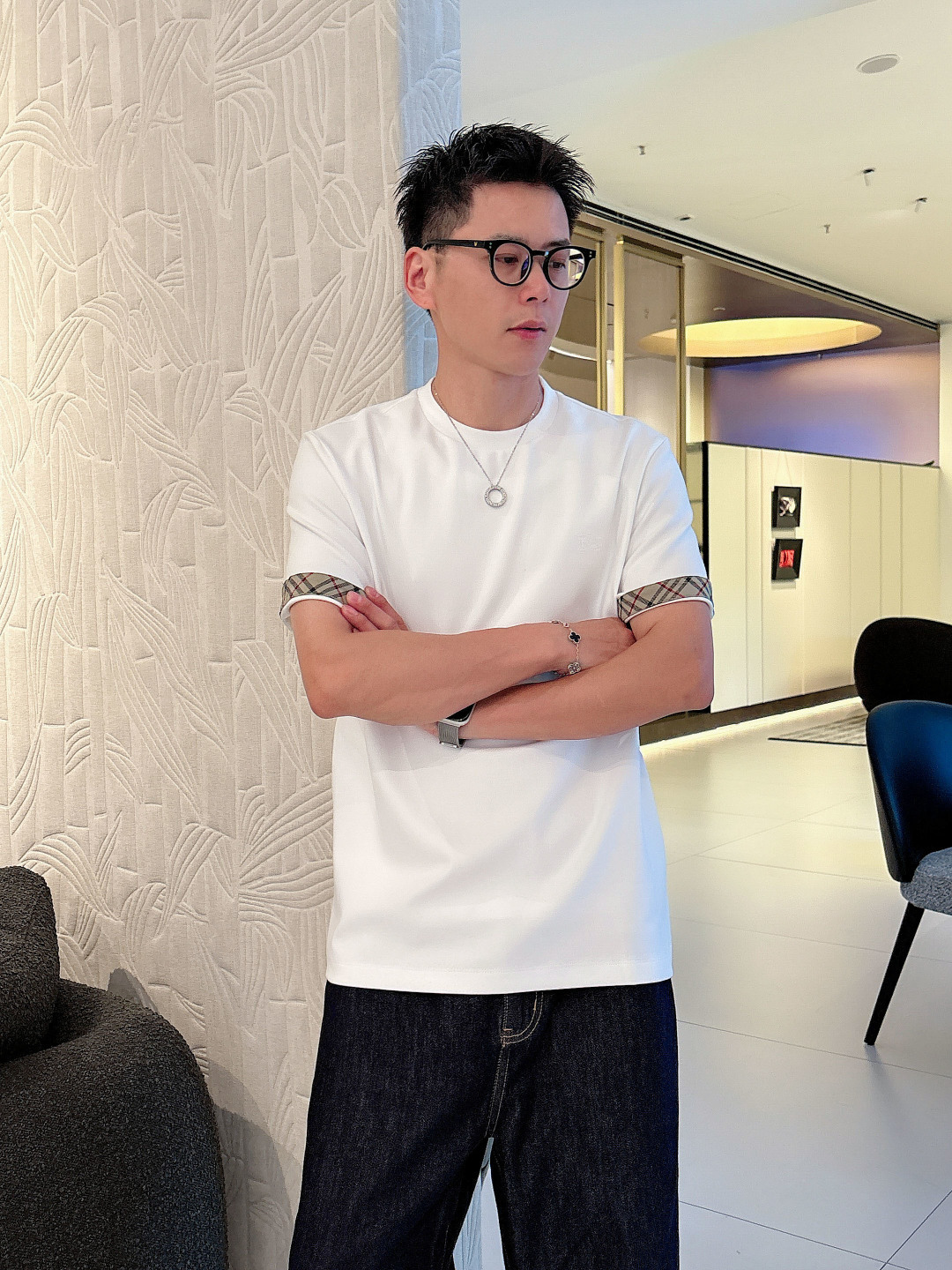 NEW新品 91001🎉微阔短袖T系列季度：2025秋冬颜色：黑色 白色 卡其绿尺码: m-5xL版型：