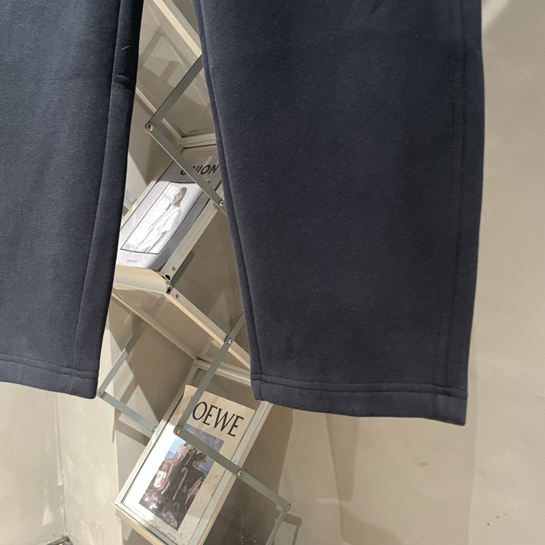 拉夫劳伦🌟秋冬新款休闲裤🆕采用优质面料，具有质感，松紧腰带设计，超级时尚洋气！码数：S-3XL 男女同款