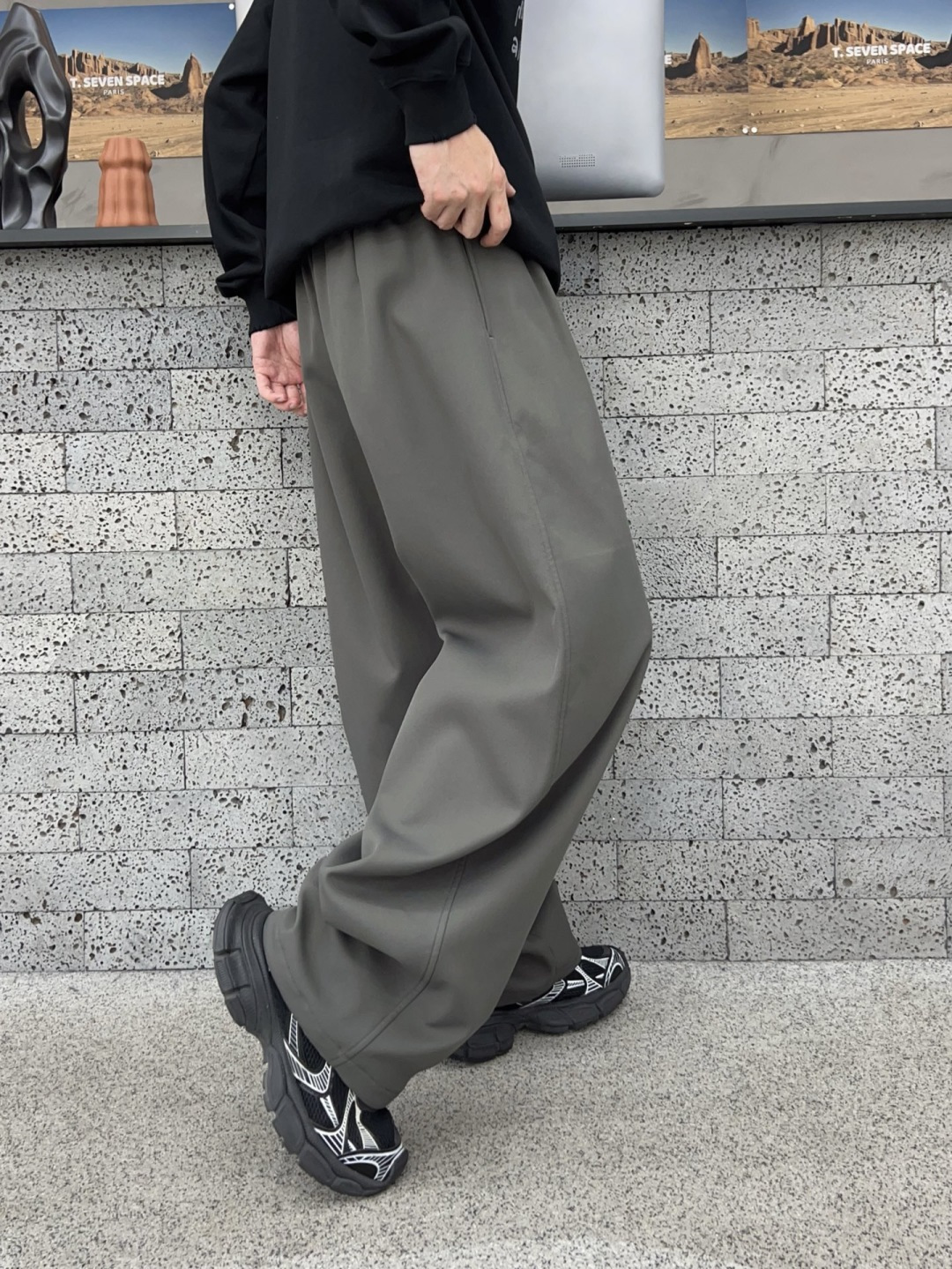 新款秋冬加绒裤子[庆祝][庆祝]码数：M-3xL颜色：黑，白，绿款号：5203-H