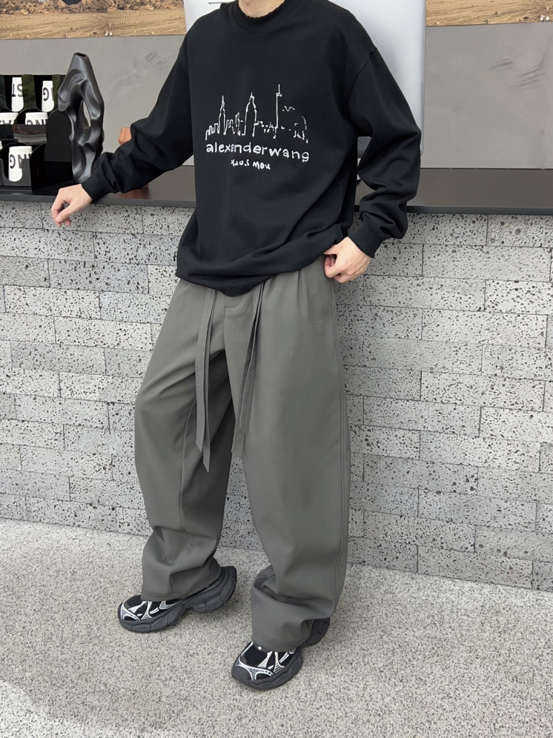 新款秋冬加绒裤子[庆祝][庆祝]码数：M-3xL颜色：黑，白，绿款号：5203-H