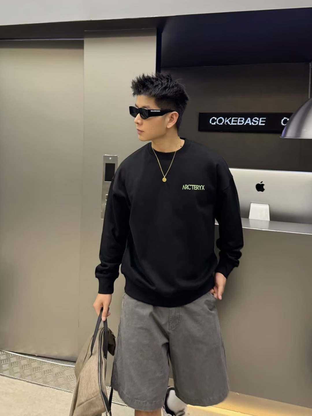 ARC'TERYX小鸟*2025秋冬新款 个性logo印花 定制面料400g 圆领卫衣 男女同款尺码：S