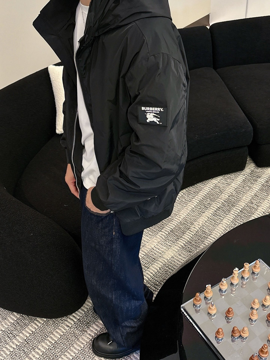 巴宝莉 2025秋季新款夹克外套，秀场新品‼品相非常完美，舒适保暖，三标齐全色泽饱满诱人，非常出彩的设计