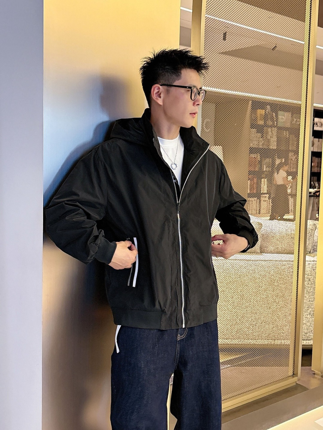 巴宝莉 2025秋季新款夹克外套，秀场新品‼品相非常完美，舒适保暖，三标齐全色泽饱满诱人，非常出彩的设计