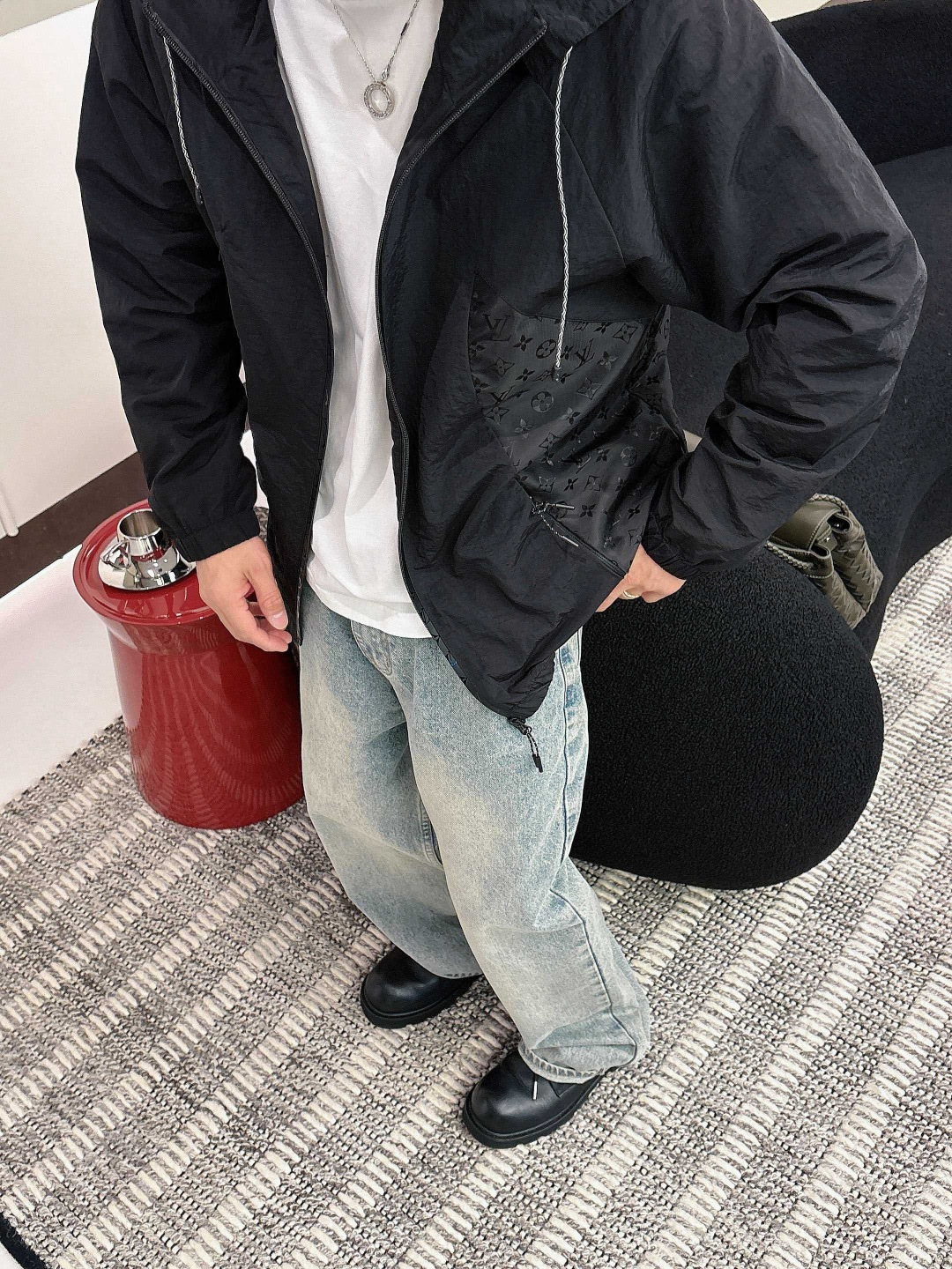 LV 官网同款，提前发售！2025ss开春新款男士夹克外套，原单三标齐全高端版本！带隐藏帽，专柜定制面料