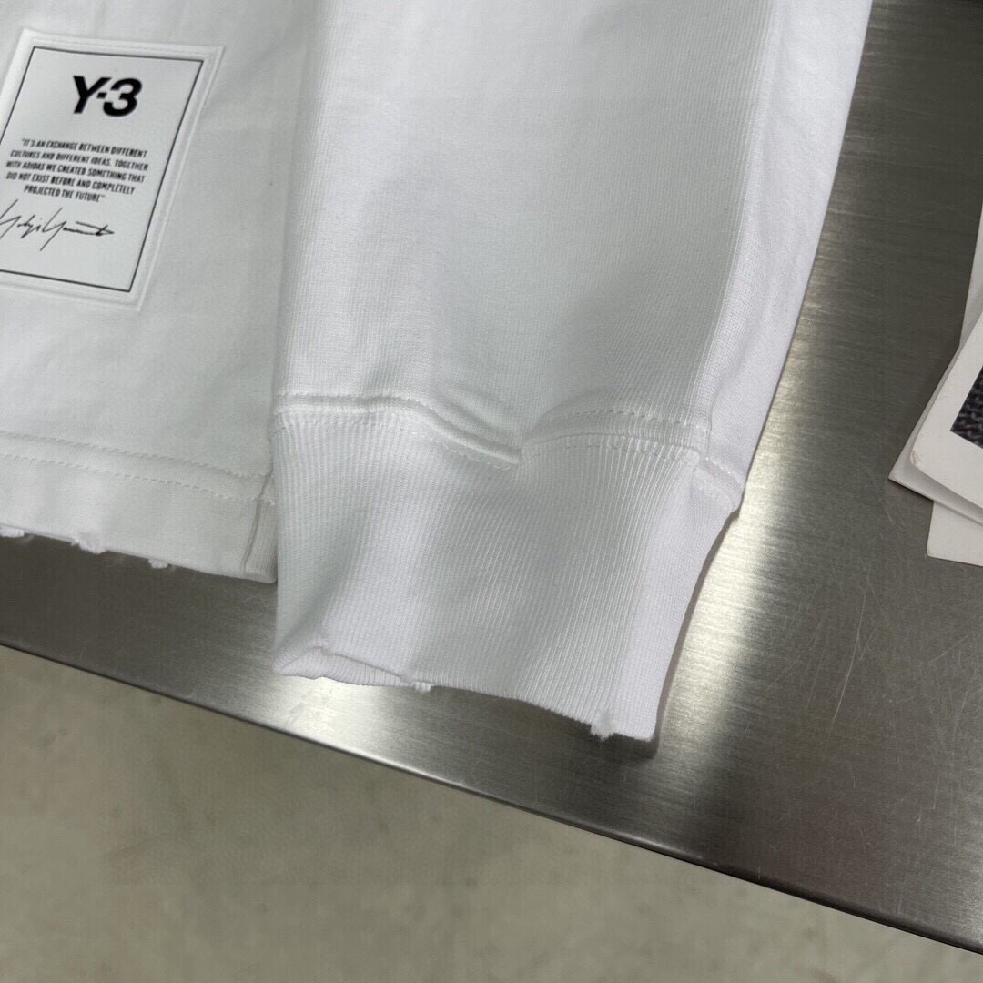 Y-3 新款长袖T恤，胸前经典logo印花工艺，领子小磨破设计，宽松版型男女同款，尺码：S-XL