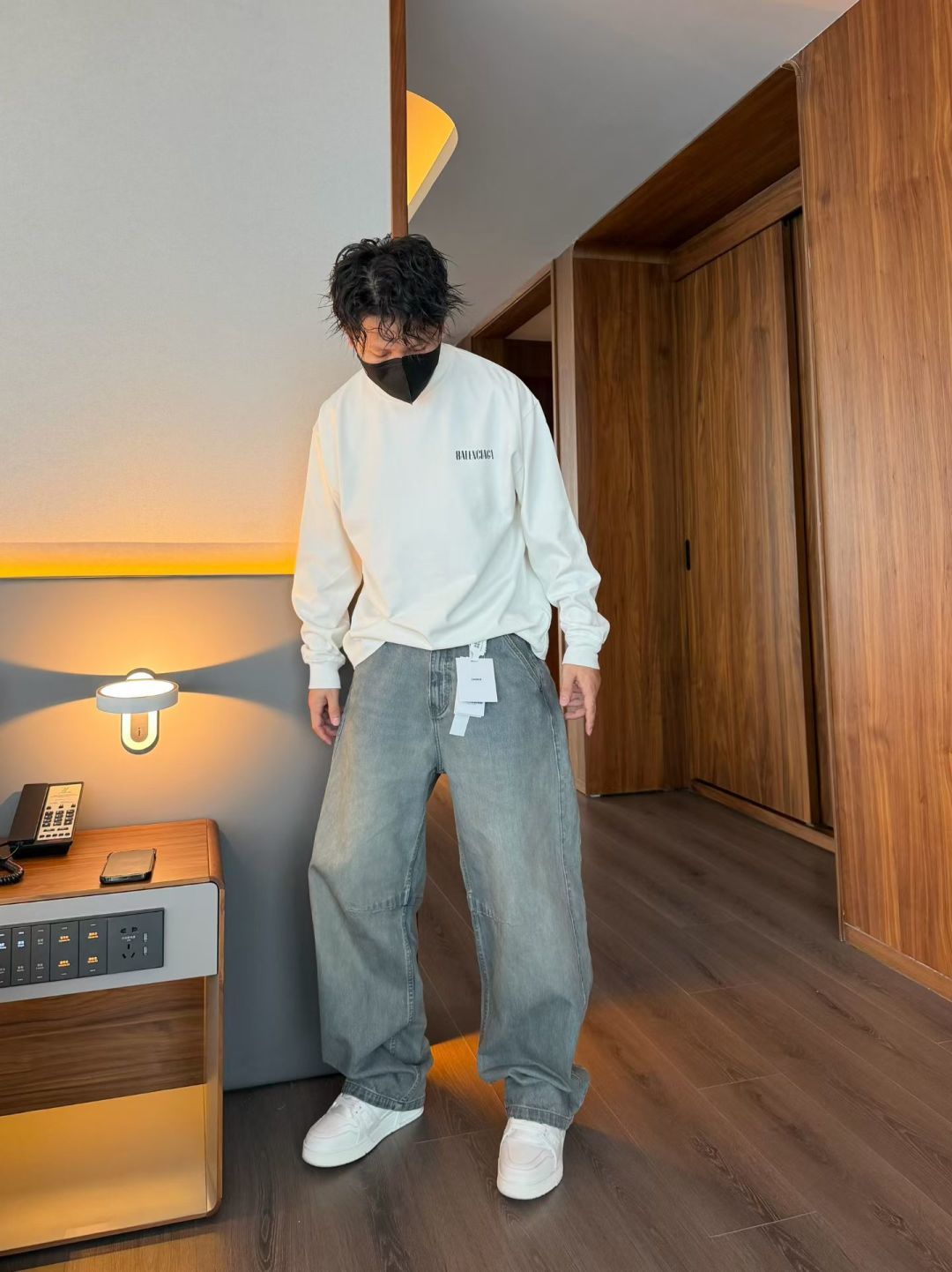 2025秋冬新款巴黎世家磨破长袖XS-XL