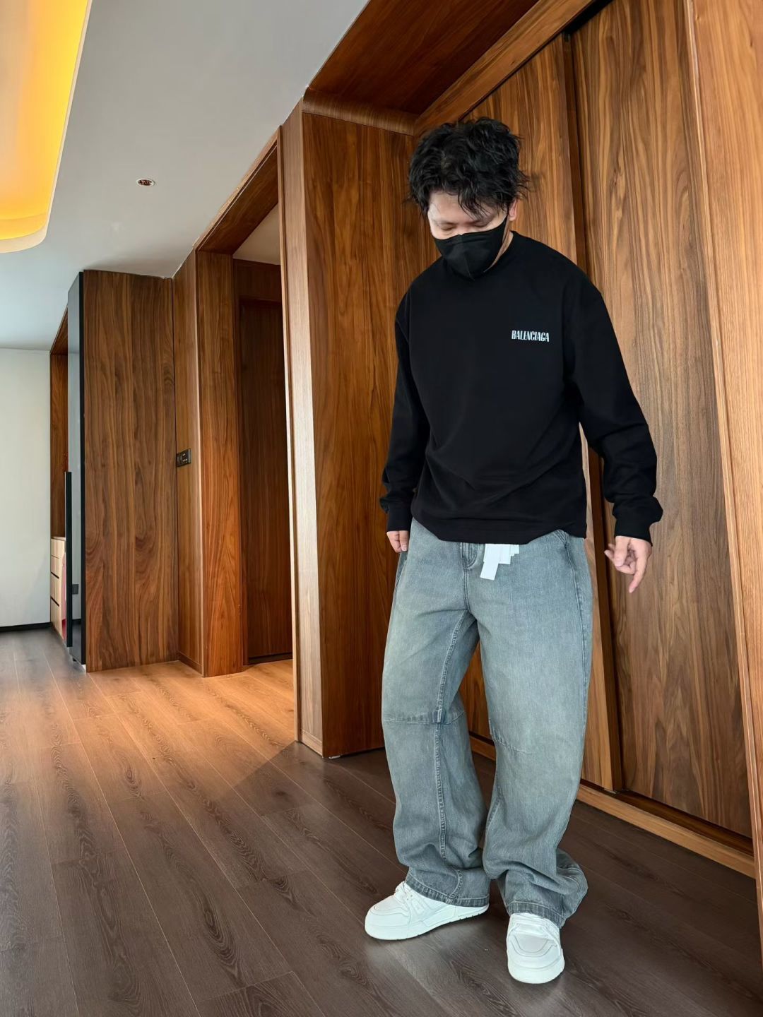 2025秋冬新款巴黎世家磨破长袖XS-XL