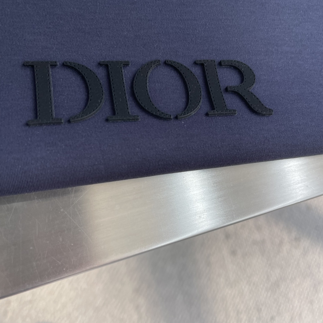 Dio 2025秋冬系列长袖打底尺码: M-5XL 常规版型220克重，莫代尔双面面料 面料表面纹理细腻