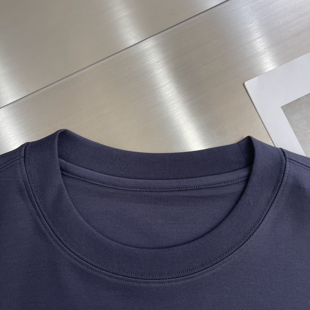 Dio 2025秋冬系列长袖打底尺码: M-5XL 常规版型220克重，莫代尔双面面料 面料表面纹理细腻