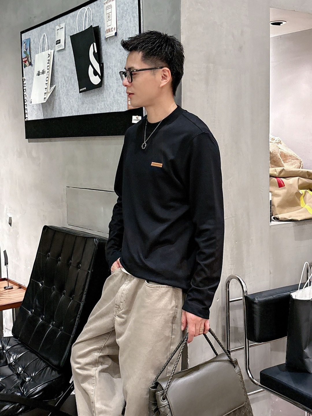 Z ZEGN 2025秋冬系列长袖打底衫码数：M-5XL 常规版型棉莫代尔打底。精选棉与莫代尔混纺面料，