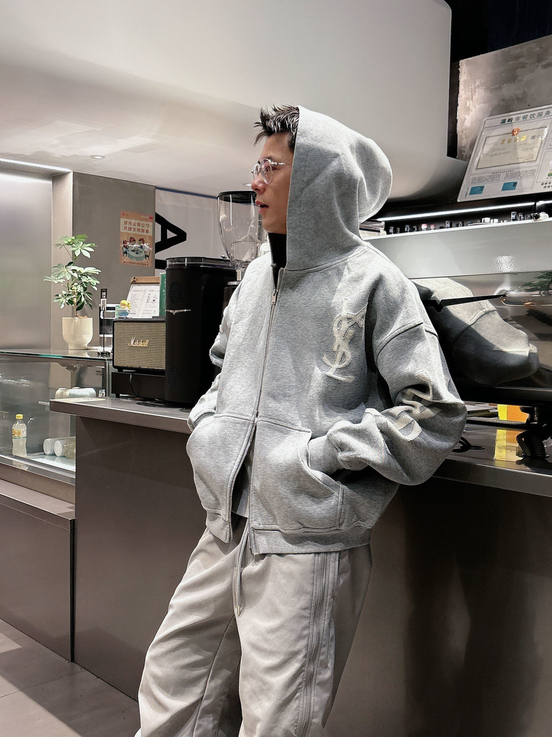 2025秋冬新款YSL重工艺烧花厚款外套码数 : S-XL