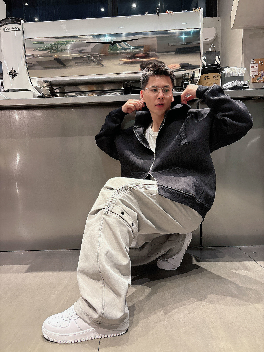 2025秋冬新款YSL重工艺烧花厚款外套码数 : S-XL