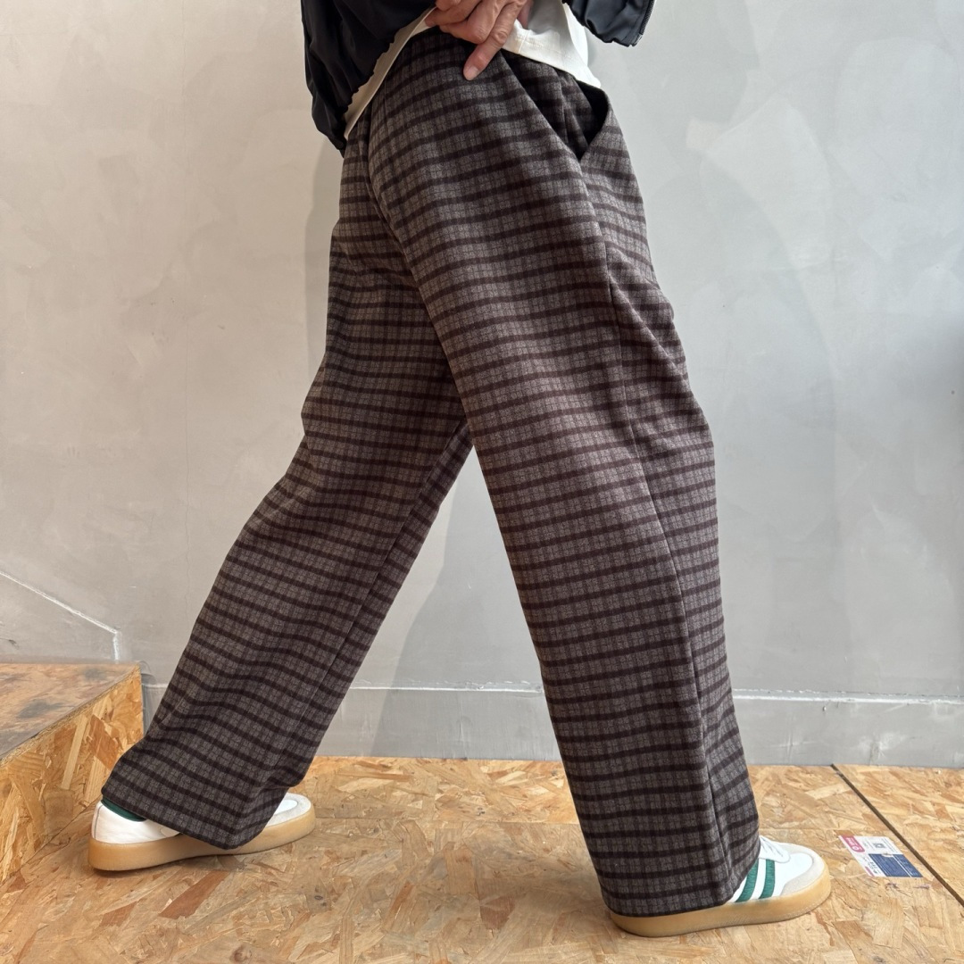 MM6🌟秋冬新款休闲裤🆕采用优质面料，具有质感，松紧腰带设计，超级时尚洋气！码数：S-2XL 男女同款（