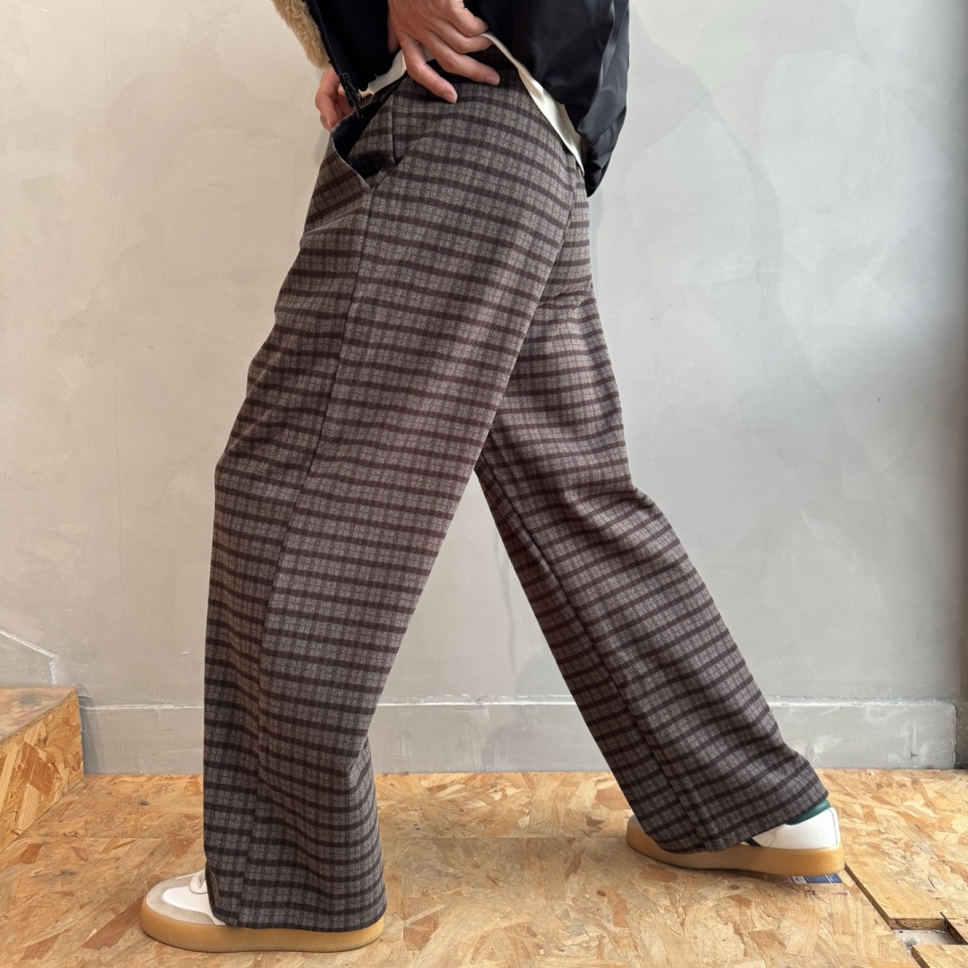 MM6🌟秋冬新款休闲裤🆕采用优质面料，具有质感，松紧腰带设计，超级时尚洋气！码数：S-2XL 男女同款（