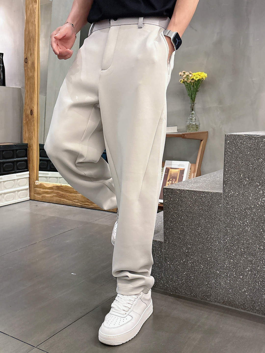 2025 S/S New 新品颜色：黑色 灰色尺码：M—3XL码 休闲合身版型P.S：休闲长裤，采用超柔