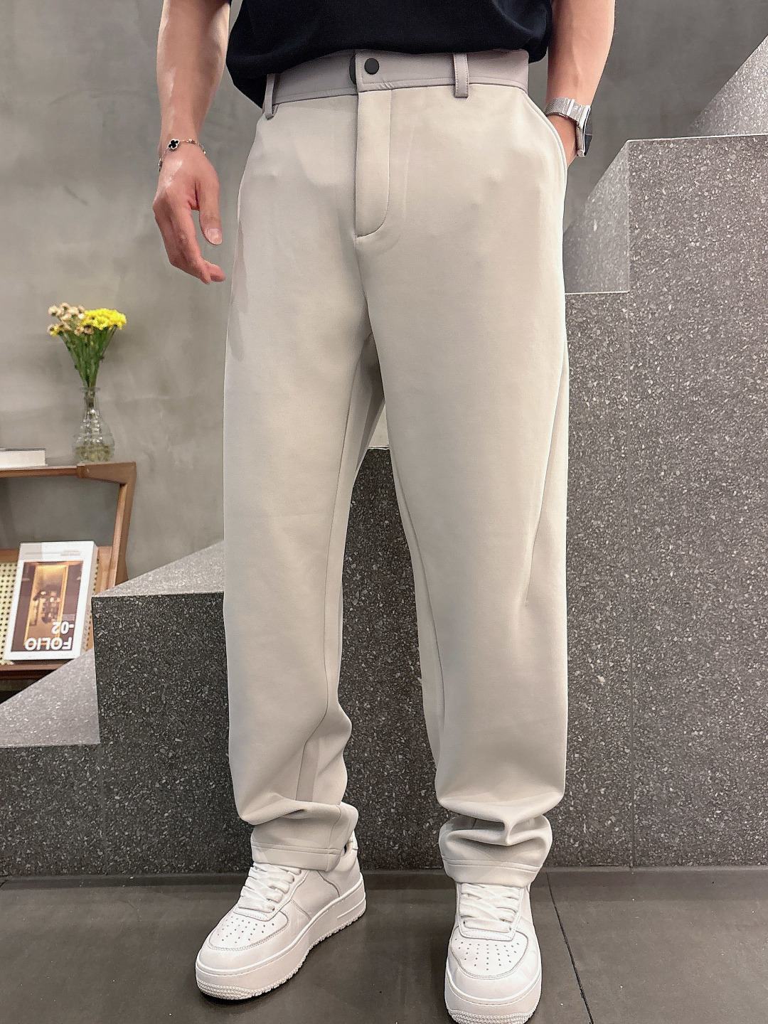 2025 S/S New 新品颜色：黑色 灰色尺码：M—3XL码 休闲合身版型P.S：休闲长裤，采用超柔