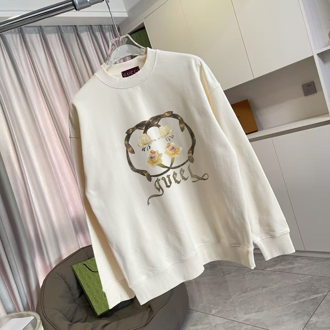 GUCC*2025秋冬新款 个性字母logo印花 定制面料400g 圆领卫衣 男女同款颜色：黑色 杏色 