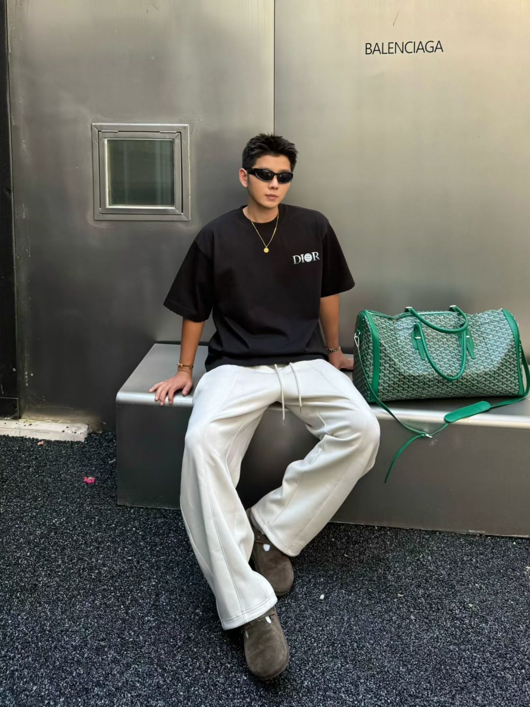 秋冬重磅T恤🔥颜色：黑，白码数：XS-XL