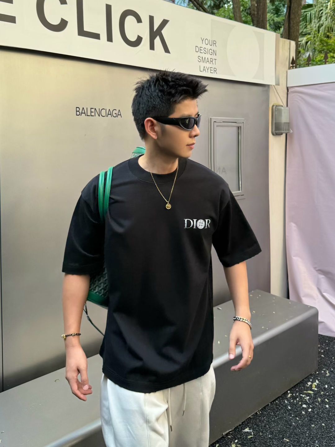 秋冬重磅T恤🔥颜色：黑，白码数：XS-XL