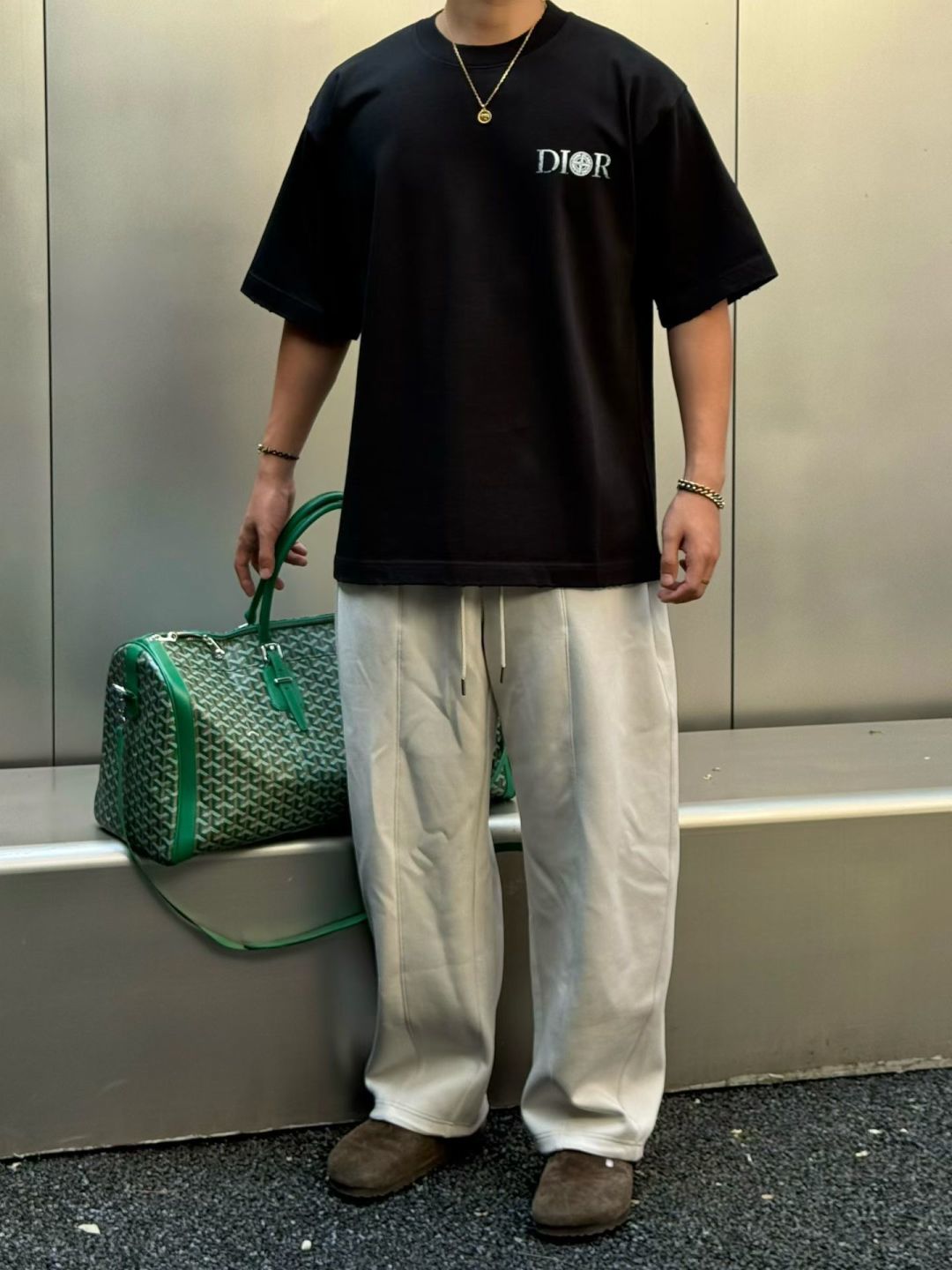 秋冬重磅T恤🔥颜色：黑，白码数：XS-XL