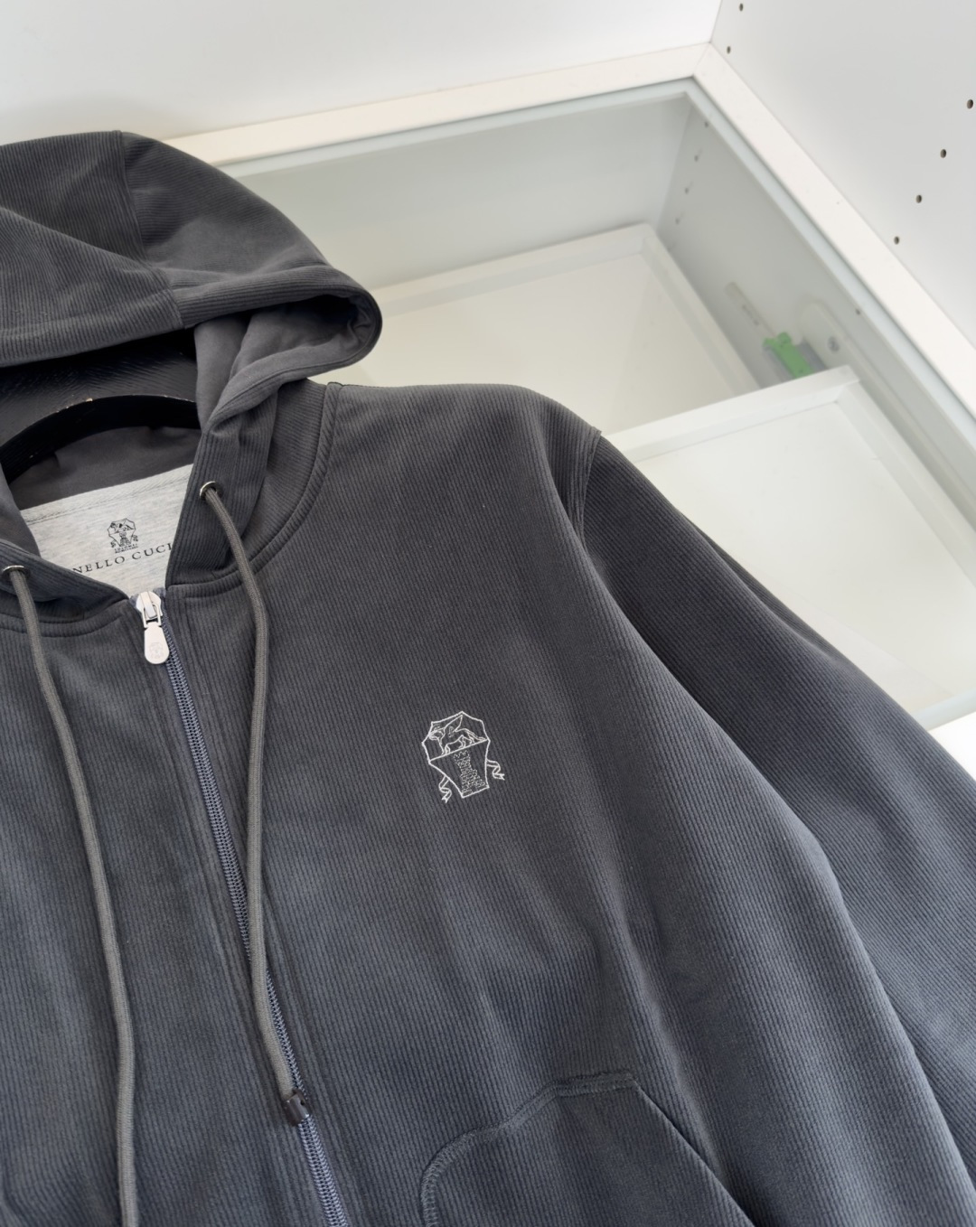 Bru**llo Cuci**lli 老钱新贵推荐！客供订织坑条男士连帽休闲卫衣外套 他家设计师钟爱的竖