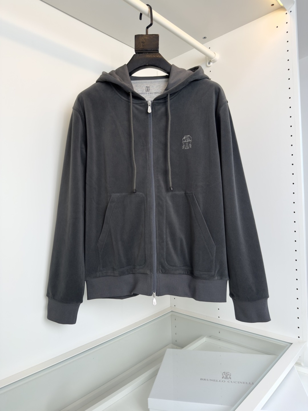 Bru**llo Cuci**lli 老钱新贵推荐！客供订织坑条男士连帽休闲卫衣外套 他家设计师钟爱的竖