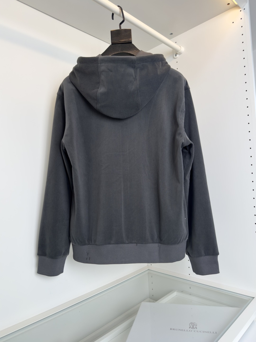 Bru**llo Cuci**lli 老钱新贵推荐！客供订织坑条男士连帽休闲卫衣外套 他家设计师钟爱的竖