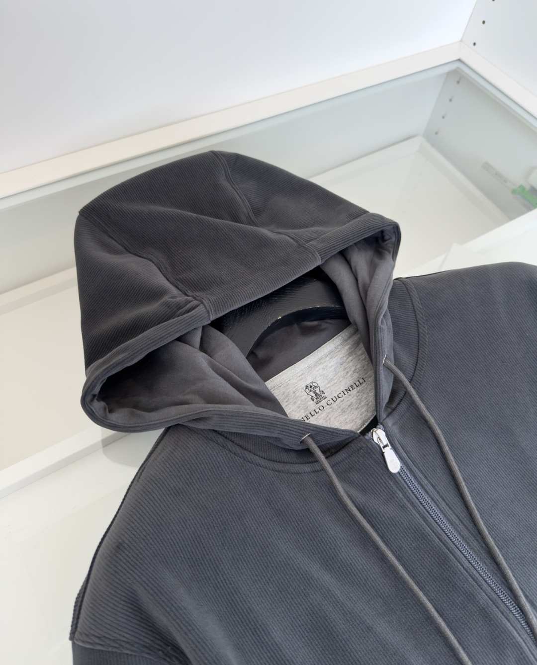 Bru**llo Cuci**lli 老钱新贵推荐！客供订织坑条男士连帽休闲卫衣外套 他家设计师钟爱的竖