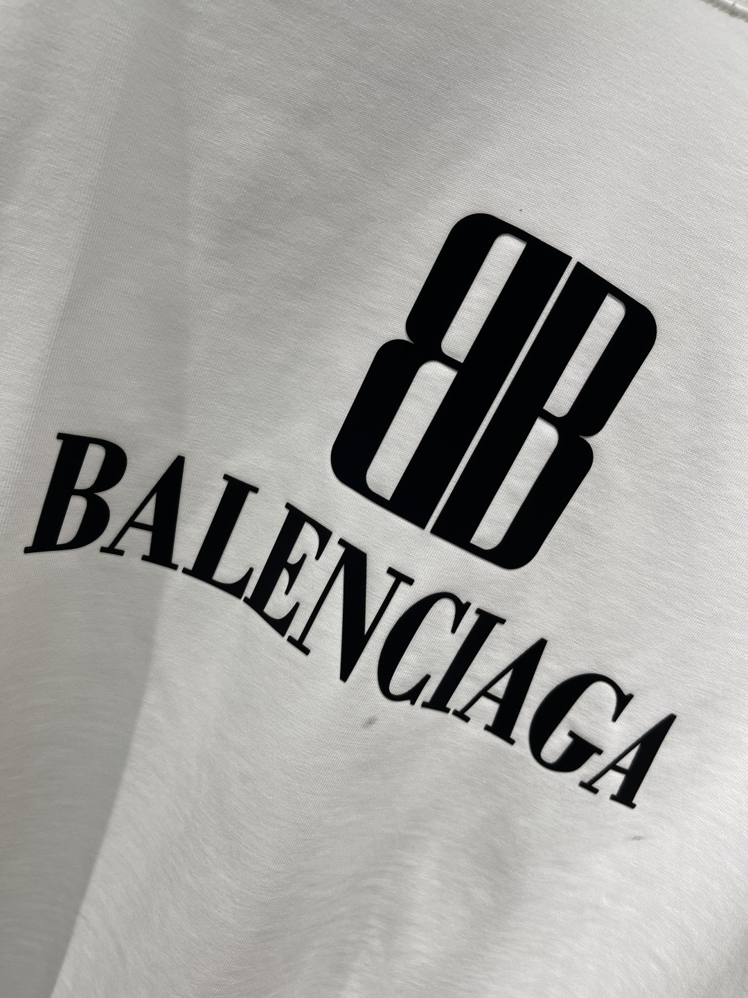 2025秋冬新款巴黎世家打底长袖码数 ：XS S M L XL