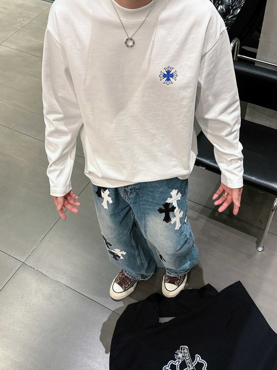 25新款磨毛长袖阔版T恤颜色：黑，白尺码：S-2XL