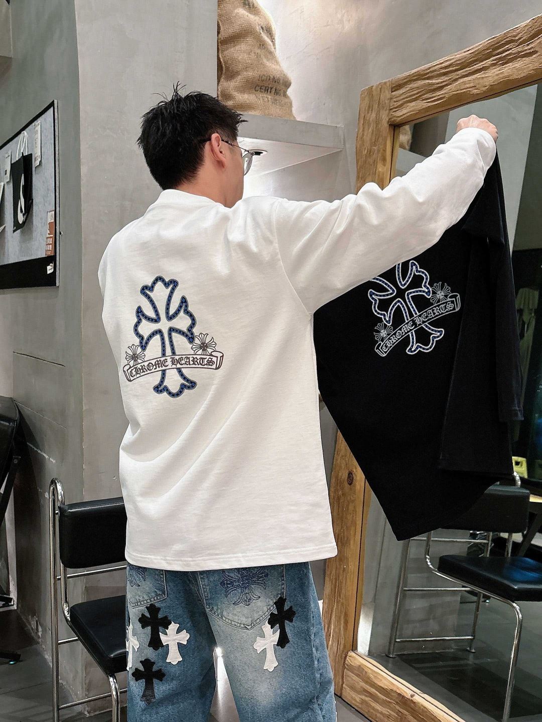 25新款磨毛长袖阔版T恤颜色：黑，白尺码：S-2XL